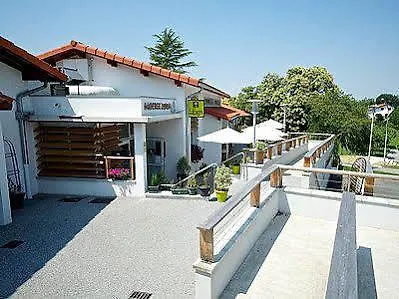 Denena Logis Hotel Aicirits